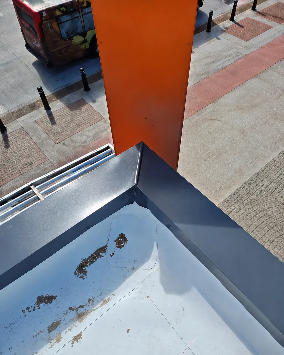 Commercial roof parapet & metal flashing detail, Spokane WA